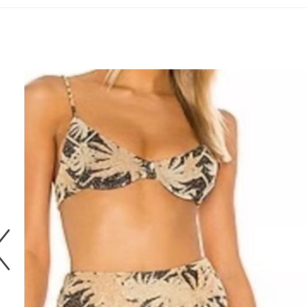 Beach riot swim set